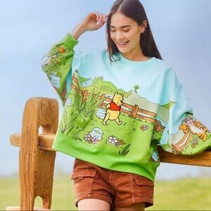 Winnie the Pooh Disney Parks RARE Embroidered Crew Sweatshirt